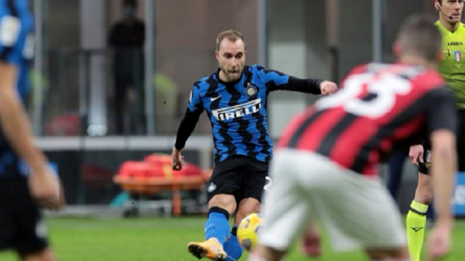 Inter Milan vs AC Milan 2-1 gol Christian Ericksen