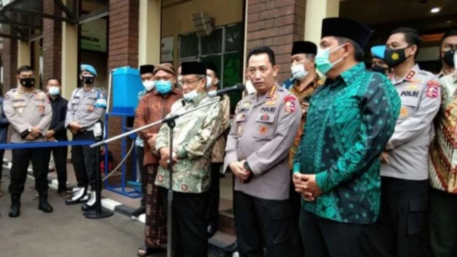 Kapolri Jenderal Listyo Sigit saat berkunjung ke Kantor PBNU, Kamis, 28 Januari 2021. (Foto Viva).