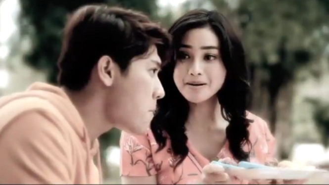 Rizky Billar dan Devina Kirana di serial Jodoh Wasiat Bapak babak 2. (Foto Instagram @antv_official)