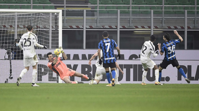 Inter Milan vs Juventus 1-2 penyelamatan Gianluigi Buffon