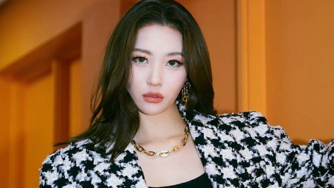 Fans Antusias, Sunmi Ungkap Teaser Pertama dan Rilis Tanggal Comeback