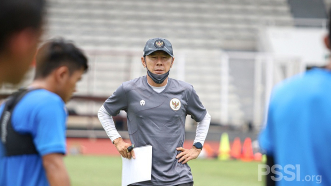 Shin Tae-yong pimpin TC Timnas di Jakarta 8 Februari 2021
