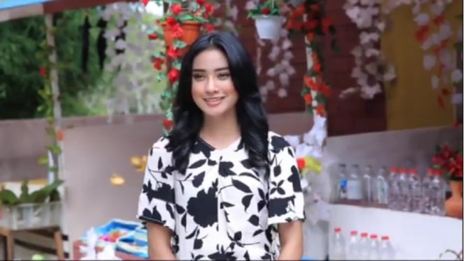 Devina Kirana di serial Jodoh Wasiat Bapak babak 2. (Foto Instagram @antv_official)