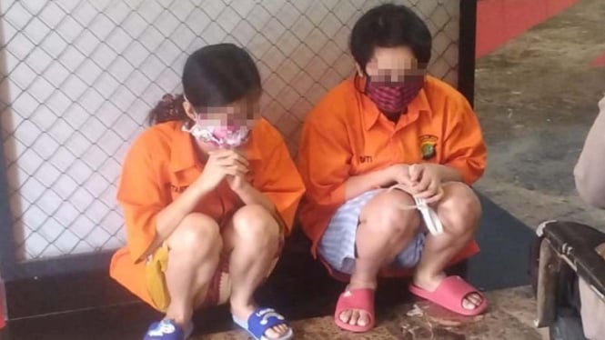 e-KTP Teringgal, Dua Wanita Pembobol Minimarket Ditangkap Polisi (Foto Dok. Istimewa)