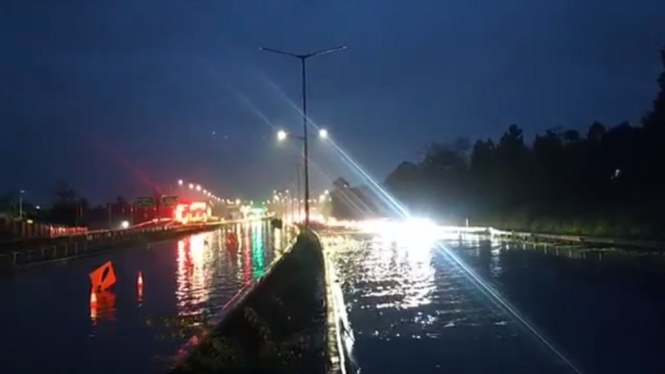 Tol serpong banjir-1