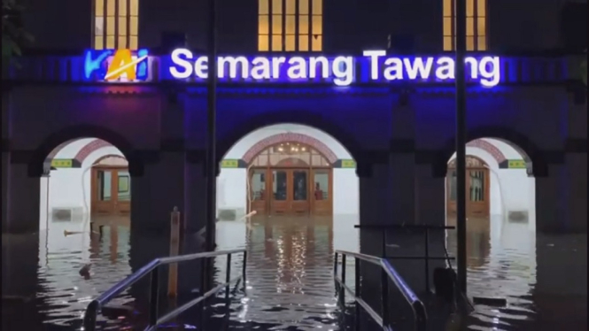 Stasiun Tawang banjir-Semarang