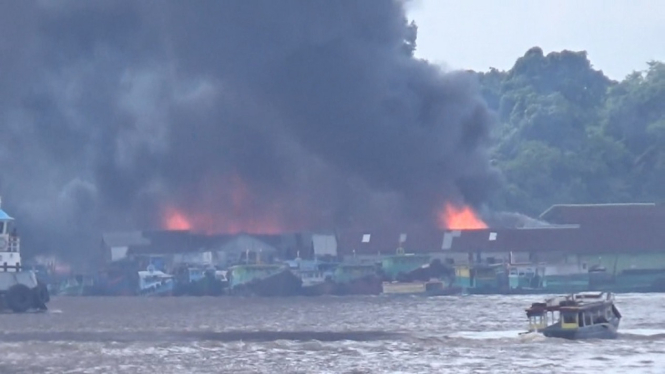 belasan rumah ludes terbakar-Samarinda