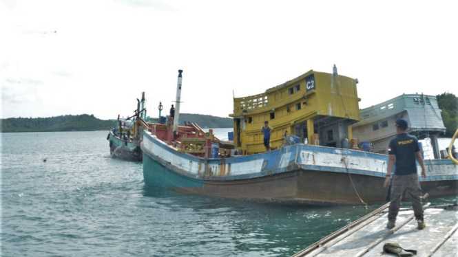 KKP tenggelamkan 10 kapal asing pencuri ikan di perairan Indonesia. (Foto Kementerian Kelautan dan Perikanan RI).