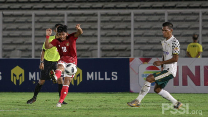 Timnas U-23 vs TIRA Perikabo gol pembuka Kadek Agung