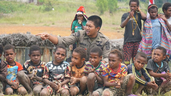 Kehadiran TNI-Polri di Papua Diyakini Memberikan Rasa Aman Warga dari KKB (Foto Humas Polri)