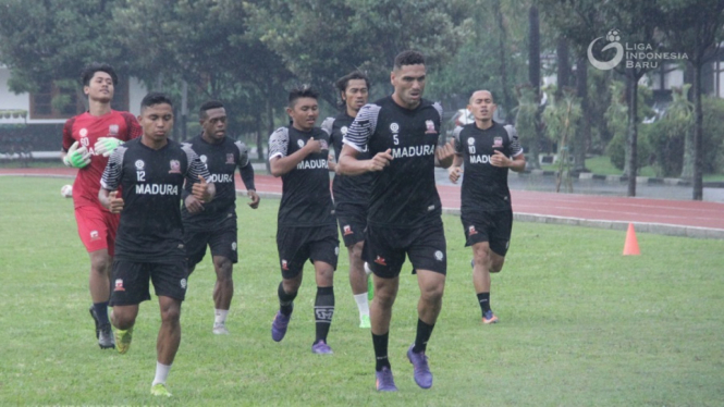 Madura United Gelar Latihan Pertama di Bandung