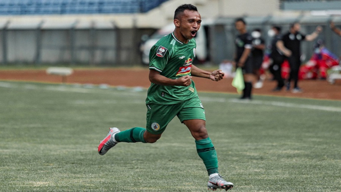 Madura United vs PSS Gol Irfan Jaya pemain baru Super Elja