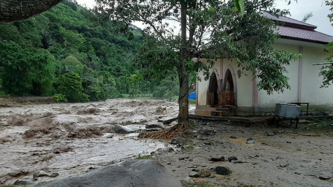 Bencana Banjir dan Longsor Dahsyat Hancurkan Lokasi Wisata di Pidie, Aceh (Foto RRI)