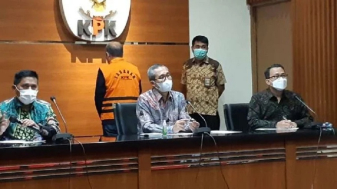 Mantan Direktur Utama PT Pelindo II, RJ Lino Resmi Ditahan KPK (Foto VIVA)