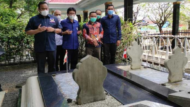 Ziarah ke Makam Jendral M Jusuf, Rachmat Gobel Ungkap Kedekatan dengan Almarhum (Foto Istimewa)