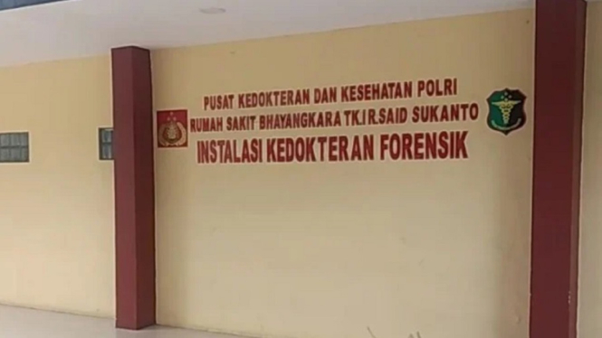 Jenazah Terduga Teroris Tiba di RS. Polri Kramat Jati Jakarta Timur