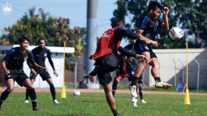 PSIS Semarang hadapi PSM Makassar di Malang