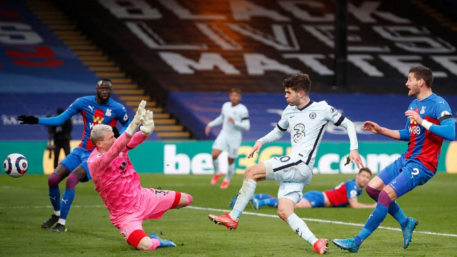 Libas Tuan Rumah Crystal Palace 1-4, Chelsea Sodok Zona Liga Champions (Foto Twitter)