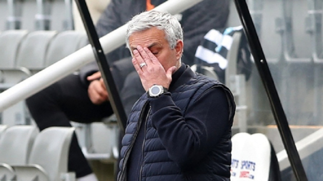 Tottenham Hotspur pecat Jose Mourinho jelang Carabao Cup Final