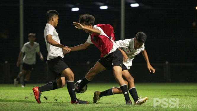 Pemain Timnas U-16 Ikuti Seleksi di Lapangan D Senayan
