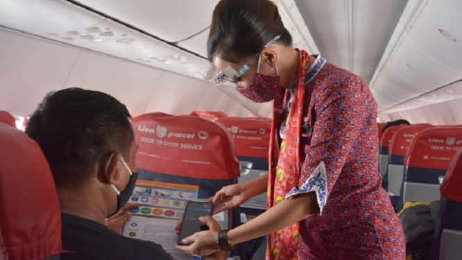Ini Kata Kemenhub Soal Penerbangan Lion Air Rute Wuhan-Soekarno-Hatta (Foto Ilustrasi Pramugari Lion Air - Lion Air Group)