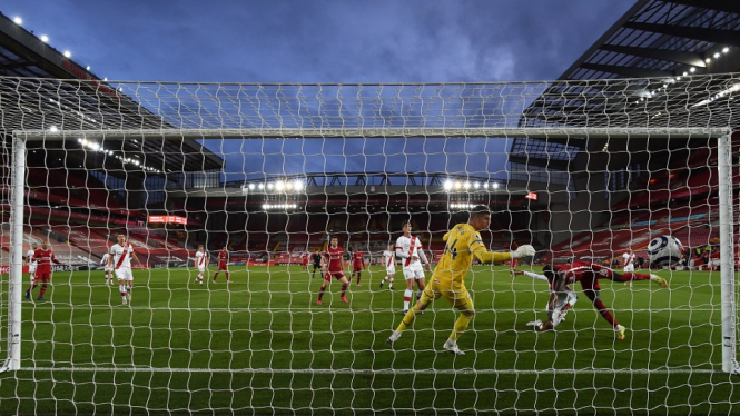 Liverpool vs Southampton 2-0 gol
