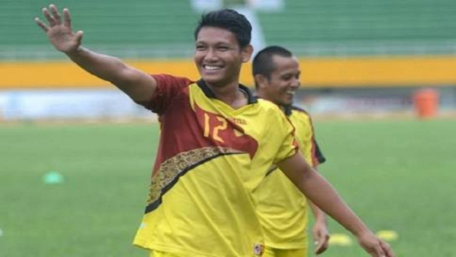 Manda Cingi kembali ke Semen Padang usai main di SRIWIJAYA FC