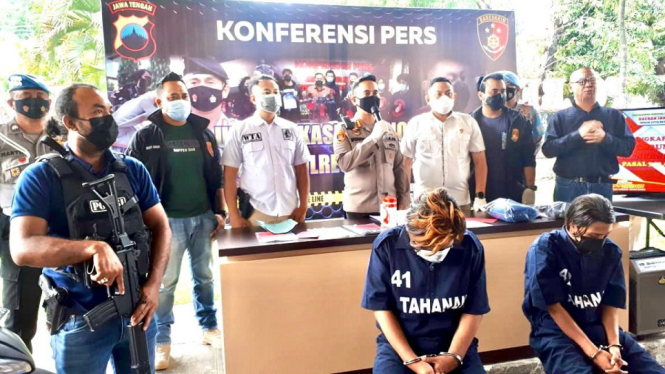 Ini Tampang Pembunuh Wanita dalam Kamar Berasap di Semarang yang Ditangkap Polisi (Foto Humas Polrestabes Semarang)