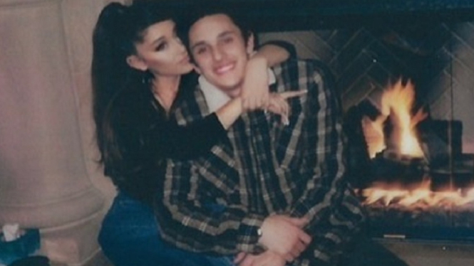 Congrats! Ariana Grande dan Dalton Gomez Resmi Menikah (Foto: Instagram)