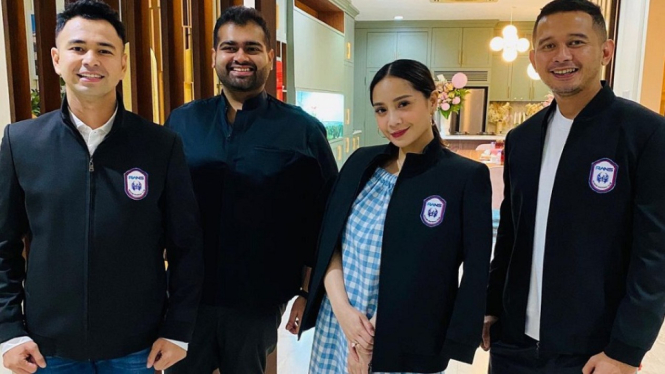 Sempat Tak Setuju Raffi Ahmad Beli Klub Bola, Nagita Slavina: Jangan Aneh-aneh! (Foto: Instagram)