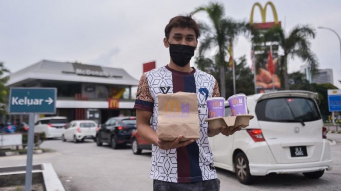 McD keluarkan BTS Meal, Bikin Ngantri di Malaysia. Apa Kabar di Indonesia?