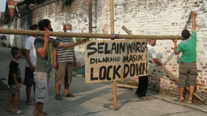 lockdown desa-kudus