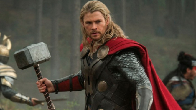 Selesaikan Syuting, Chris Hemsworth Spoiler Film Thor: Love and Thunder