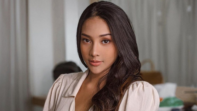 Heboh Anya Geraldine Buka Lowongan Kerja, Ini Syaratnya (Foto: Instagram)