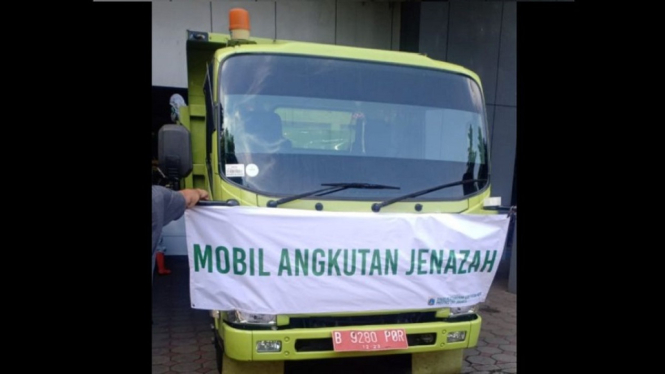 Beredar Viral Pemprov DKI Jakarta Siapkan Truk untuk Mengangkut Jenazah (Foto Instagram)