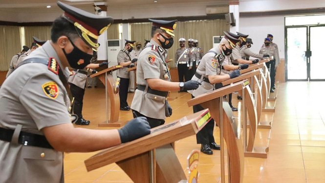 Jajaran Polda Jawa Tengah Lakukan Rotasi Pejabat Utama Polda dan Kapolres (Foto Humas Polda Jateng)
