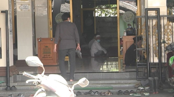 PPKM Mikro Ketat, Sejumlah Masjid di DKI Jakarta Masih Gelar Salat Jumat