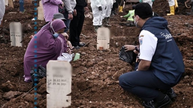 Pesan Mengharukan Anies Baswedan saat Kunjungi Tempat Pemakaman Rorotan (Foto Instagram)