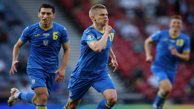 Man of the Match Swedia vs Ukraina Oleksandr Zinchenko gol