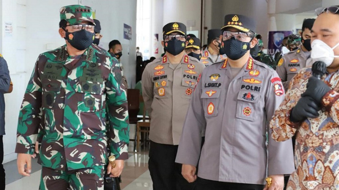 Kunjungi Semarang, Panglima TNI dan Kapolri Ungkap 2 Strategi Hadapi Covid-19 (Foto Humas Polri)