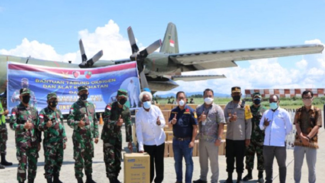 Bantuan Panglima TNI, Tabung Oksigen dan Alat Kesehatan Tiba di Jayapura