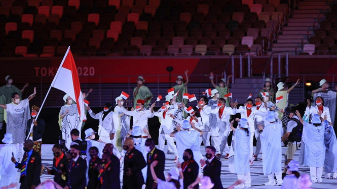 Begini Penampakan Kontingen Indonesia yang Tampil Gagah di Pembukaan Olimpiade (Foto NOC Indonesia)