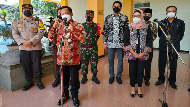 Mendagri Terkejut ASN di Indramayu Patungan Beli Sembako untuk Warga (Foto ANTV-Opih)