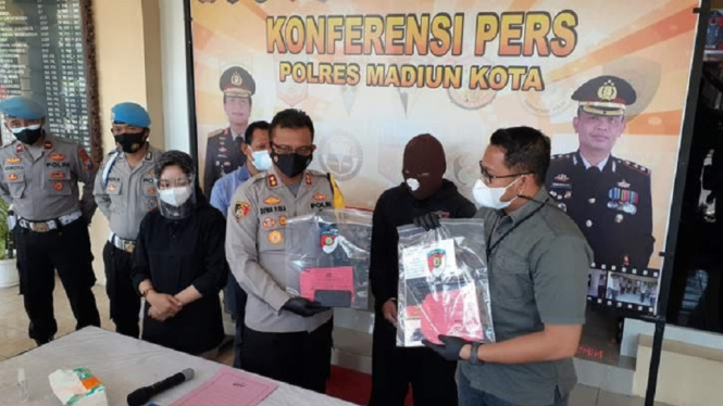 Menghina Profesi Wartawan di Facebook, Pemuda Ini Diringkus Polisi (Foto Humas Polres Madiun)