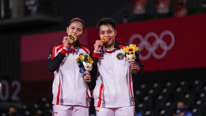 Greysia-Apriyani gigit medali emas pertama Olimpiade Tokyo