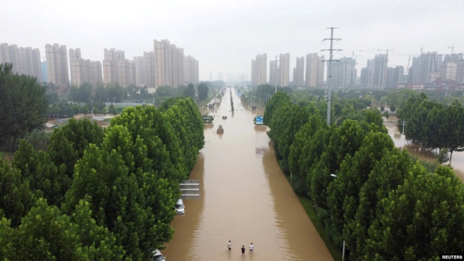 Korban Tewas Akibat Banjir China Sudah Mencapai 302 Orang (Foto Reuters)