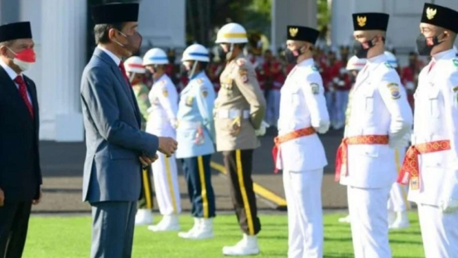 Jelang HUT RI 17 Agustus 2021, Jokowi Lantik Paskibraka