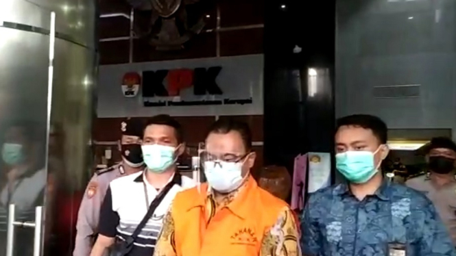 Kasus Suap Pajak, KPK Tahan Pejabat Ditjen Pajak Dadan Ramdani