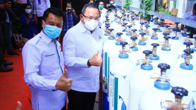 Sebanyak  400 tabung oksigen akan disalurkan ke sejumlah rumah sakit se-Sumatera Selatan. ( Foto: Ganda kopatraa/ANTV)