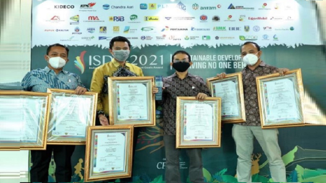 Grup BUMI, KPC dan Arutmin Raih 30 Penghargaan Bergengsi Platinum, Gold dan Special Indonesian SDG’s Award 2021 (Foto Istimewa)